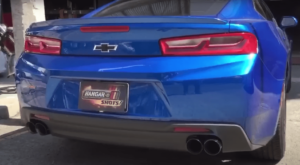 Así suena un Camaro V6 con escape deportivo