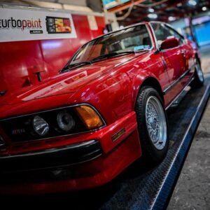 Restaurando el Rugido: El Renacimiento de un BMW M6 1988 en México